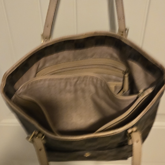 Michael Kors Checkered Tote - Black and Tan - Picture 8 of 16